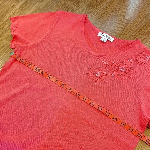 NWT Pink Floral Knit Cottagecore Tee Blouse - Picture 11 of 12